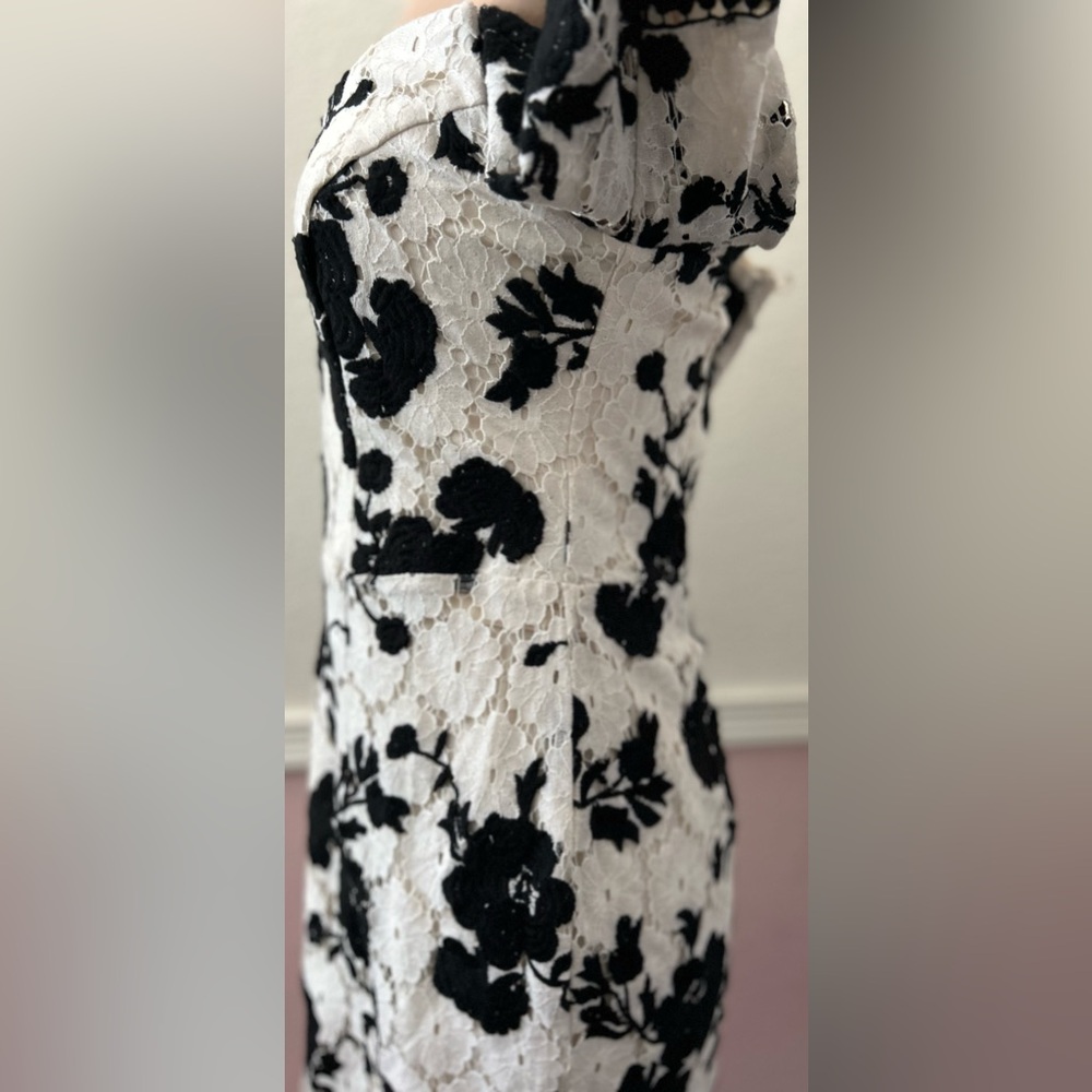 Adelyn Rae size M - Picture 8 of 13